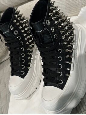 Alexander McQueen Black Leather High-Top Spike Platform Sneakers